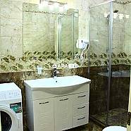 180 ლარი ღამე, ბინა დღიურად