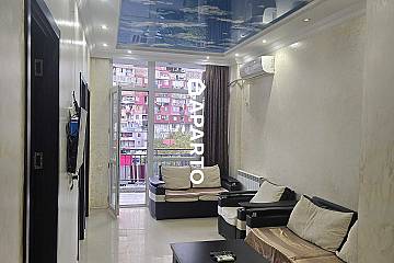 130 ლარი ღამე, ბინა დღიურად