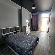 90 ლარი ღამე, ბინა დღიურად
