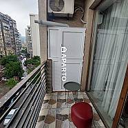 100 ლარი ღამე, ბინა დღიურად