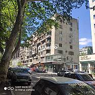 80 ლარი ღამე, ბინა დღიურად