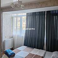 80 ლარი ღამე, ბინა დღიურად