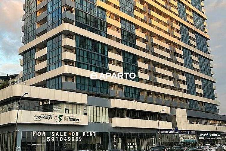 100 ლარი ღამე, ბინა დღიურად