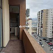 100 ლარი ღამე, ბინა დღიურად