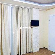 80 ლარი ღამე, ბინა დღიურად