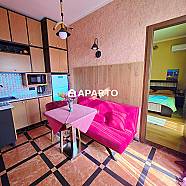 80 ლარი ღამე, ბინა დღიურად