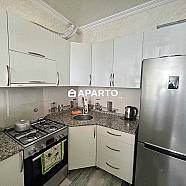 100 ლარი ღამე, ბინა დღიურად