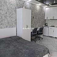 110 ლარი ღამე, ბინა დღიურად